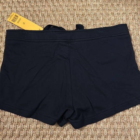 NWT Brand New Tory Burch navy Taylor short - Picture 3 of 3
